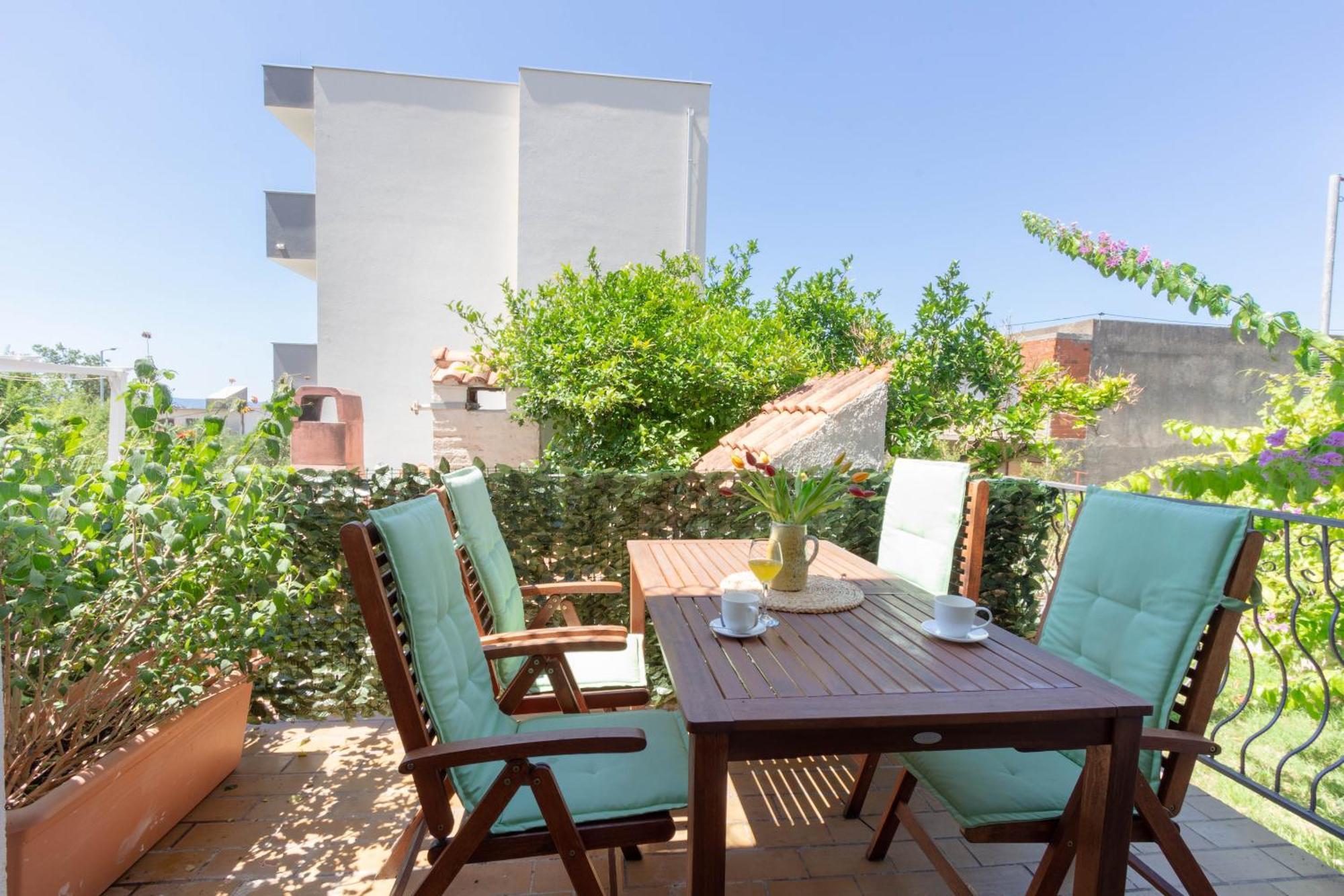 Apartman Dag Подстрана Екстериор снимка