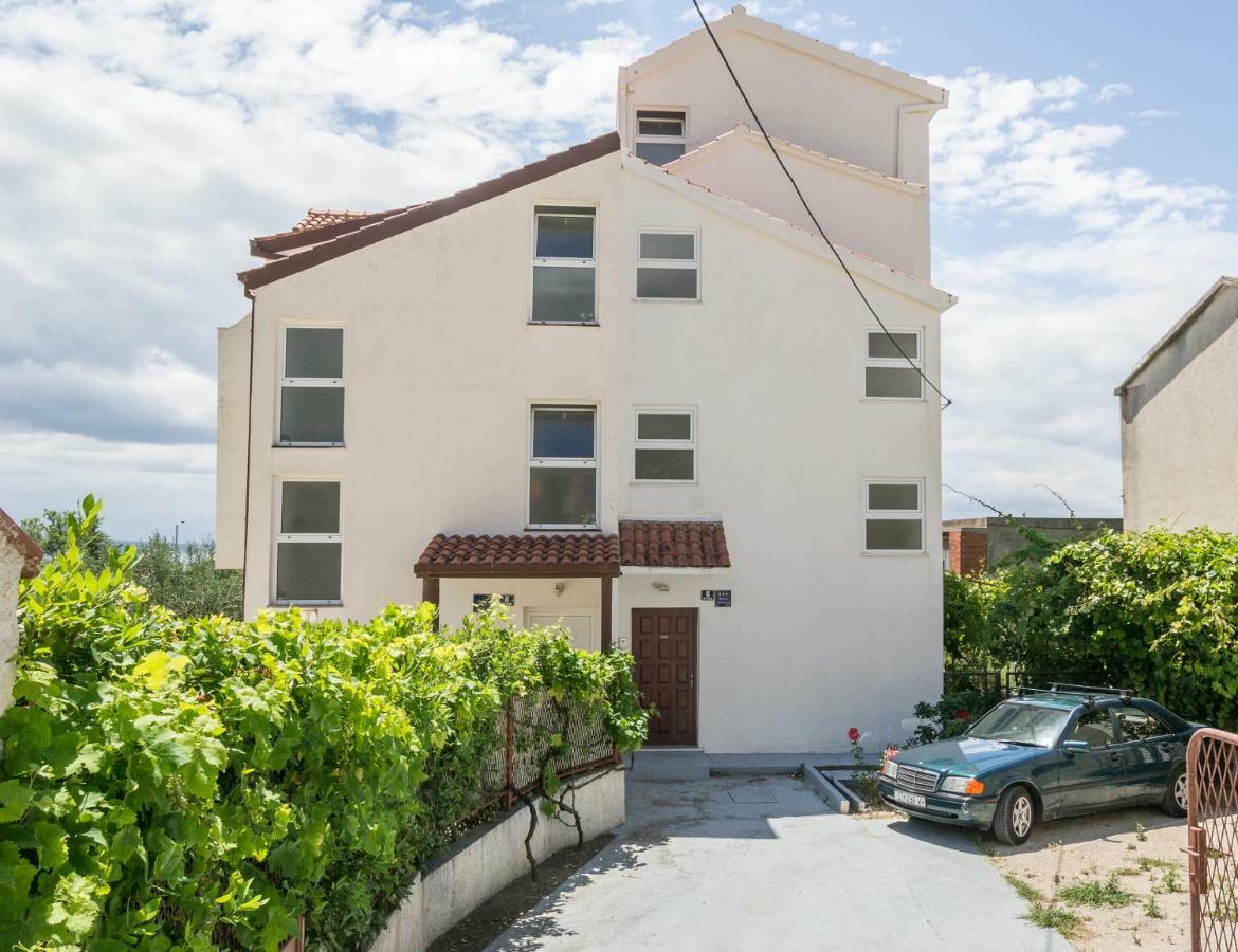 Apartman Dag Подстрана Екстериор снимка