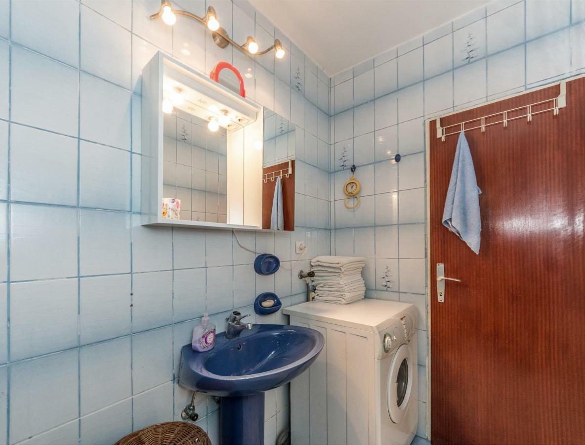 Apartman Dag Подстрана Екстериор снимка
